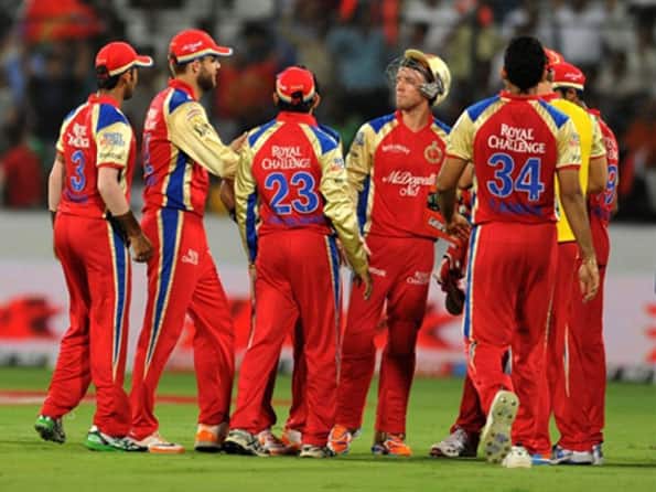 Live Cricket Score IPL 2012: Royal Challengers Bangalore vs Delhi Daredevils T20 match in Bangalore Live Cricket Score IPL 2012: Royal Challengers Bangalore vs Delhi Daredevils T20 match in Bangalore