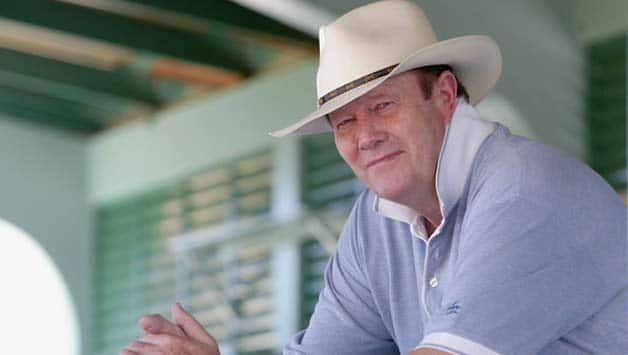 Tony Greig reveals he has lung cancer