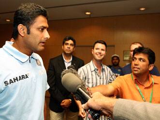 Former Indian cricketers blast Team India