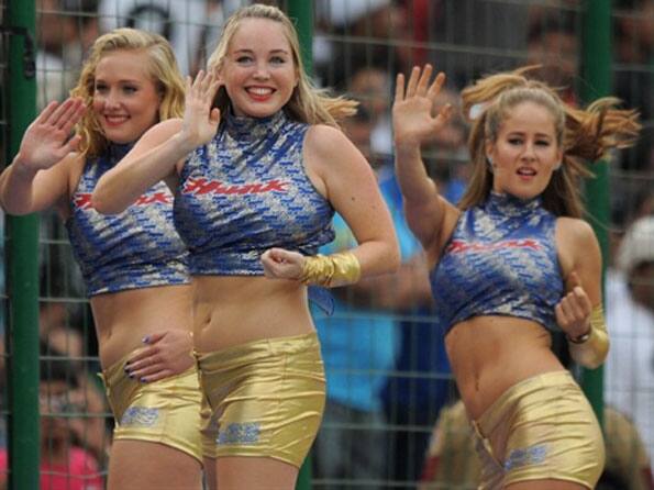 IPL Cheerleader Pasqualotto Gets Offer From Bollywood