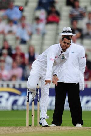 Sunil Narine's inauspicious debut brings back memories of Ajantha Mendis Sunil Narine's inauspicious debut brings back memories of Ajantha Mendis