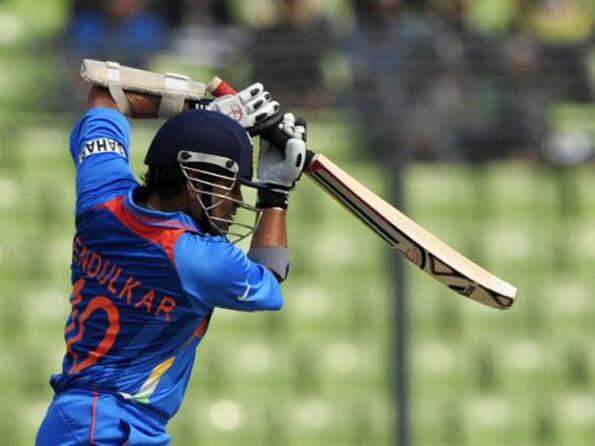Live Cricket Score India vs Bangladesh, Asia Cup 2012 4th ODI: Tendulkar slams half-century Live Cricket Score India vs Bangladesh, Asia Cup 2012 4th ODI: Tendulkar slams half-century