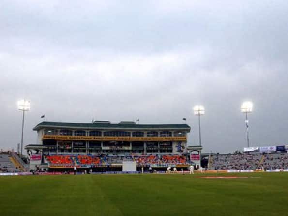 Ranji Trophy 2012: Mumbai take first innings lead against Bengal Ranji Trophy 2012: Mumbai take first innings lead against Bengal
