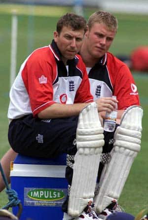 Andrew Flintoff generates heat.... and it's 'prickly heat', for Ather's sake! Andrew Flintoff generates heat.... and it's 'prickly heat', for Ather's sake!