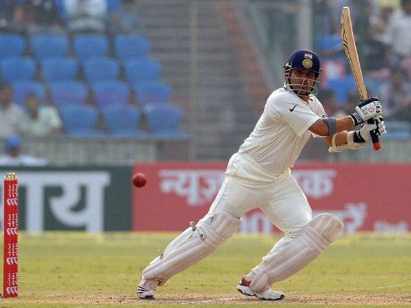 Sachin Tendulkar becomes the first batsman to score 15,000 Test runs Sachin Tendulkar becomes the first batsman to score 15,000 Test runs