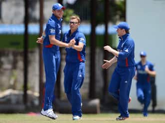 ICC World T20 2012: Dernbach, Briggs shine in England’s win over Pakistan in warm-up match