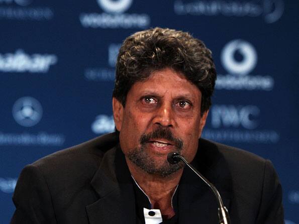 Stopping Ricky Ponting would be crucial for India's chances Down Under: Kapil Dev Stopping Ricky Ponting would be crucial for India's chances Down Under: Kapil Dev