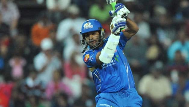 Shikhar Dhawan, Yuvraj Singh & Ishant Sharma reap rich harvest in Duleep Troph Shikhar Dhawan, Yuvraj Singh & Ishant Sharma reap rich harvest in Duleep Troph