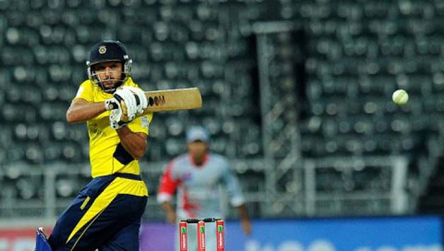 Pakistan cricketers hit by tax bills Pakistan cricketers hit by tax bills