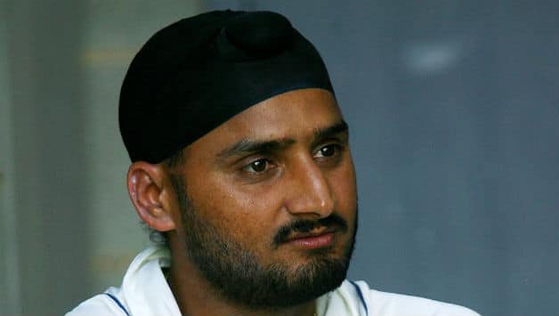 Harbhajan Singh pays tribute to 'friend' Sachin Tendulkar Harbhajan Singh pays tribute to 'friend' Sachin Tendulkar