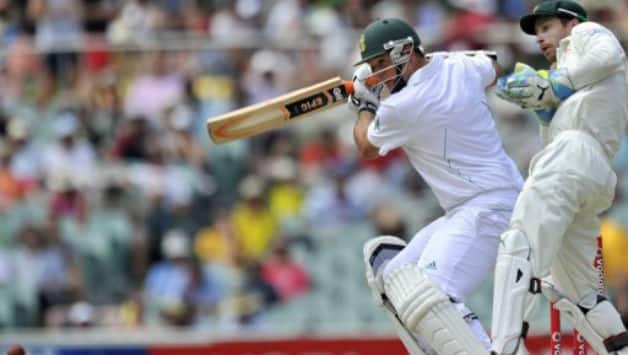 Graeme Smith's ton takes South Africa to 200/2 at Stumps Graeme Smith's ton takes South Africa to 200/2 at Stumps