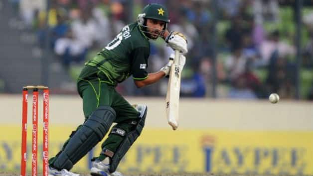 Shahid Afridi, Abdul Razzaq omitted from Pakistan ODI squad for India tour Shahid Afridi, Abdul Razzaq omitted from Pakistan ODI squad for India tour