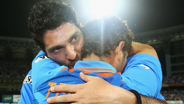 Sachin Tendulkar wishes Yuvraj Singh on his 31st birthday Sachin Tendulkar wishes Yuvraj Singh on his 31st birthday