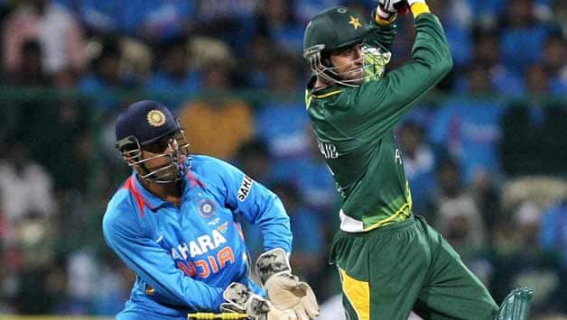 India vs Pakistan 2012: Mohammad Irfan, Shoaib Malik retained for ODI series India vs Pakistan 2012: Mohammad Irfan, Shoaib Malik retained for ODI series