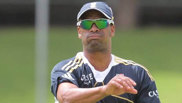 Vernon Philander included in South Africa squad for first Test against Pakistan Vernon Philander included in South Africa squad for first Test against Pakistan