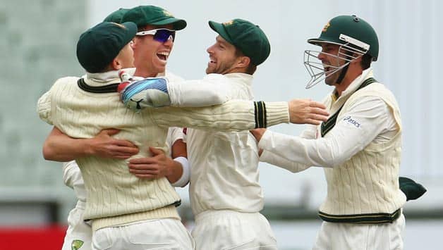 Australia win toss, elect to bowl against Sri Lanka in third Test match at Sydney Australia win toss, elect to bowl against Sri Lanka in third Test match at Sydney