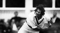 Australia’s Max Walker wrong-foots Pakistan out of the Sydney Cricket Ground