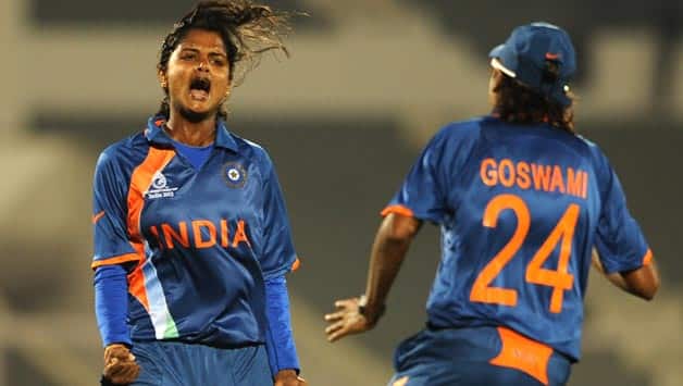 India Women win toss, opt bowl first against England in ICC Women's World Cup 2013 India Women win toss, opt bowl first against England in ICC Women's World Cup 2013