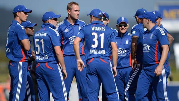 Stuart Broad hat-trick guides England to win in T20 warm-up match Stuart Broad hat-trick guides England to win in T20 warm-up match