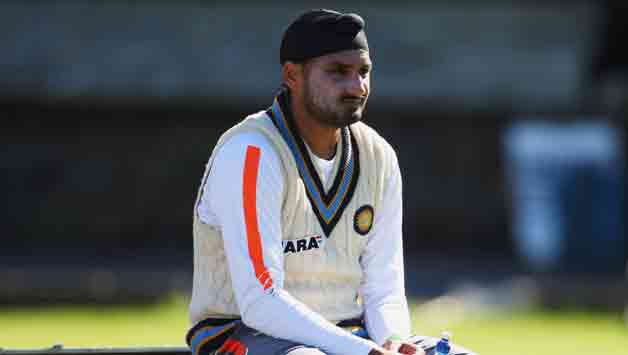 Harbhajan Singh meets BMC officials regarding cricket academy in Mumbai Harbhajan Singh meets BMC officials regarding cricket academy in Mumbai