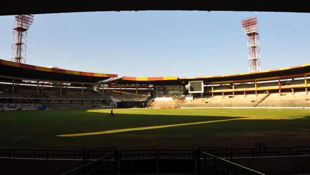Vijay Hazare Trophy 2013: Assam thrash Tripura Vijay Hazare Trophy 2013: Assam thrash Tripura