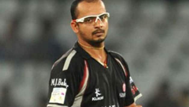 IPL 2013: Murali Kartik to play for Royal Challengers Bangalore IPL 2013: Murali Kartik to play for Royal Challengers Bangalore