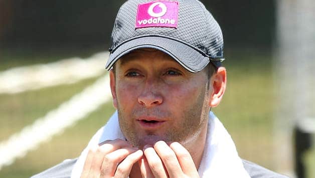 Michael Clarke gunning to be fit in time for Delhi Test Michael Clarke gunning to be fit in time for Delhi Test