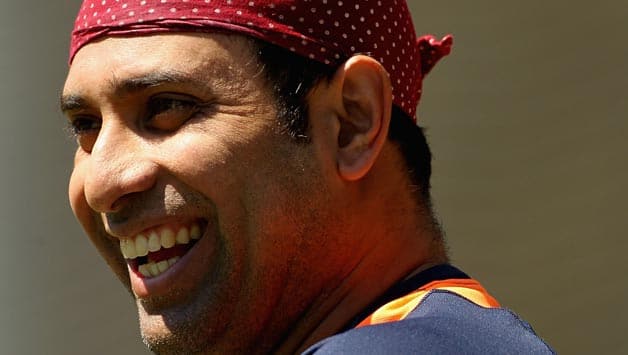 VVS Laxman criticises MS Dhoni for not backing out-of-form players VVS Laxman criticises MS Dhoni for not backing out-of-form players
