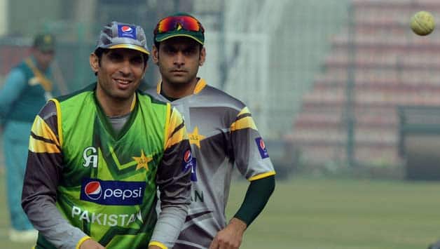 Misbah-ul-Haq, Mohammad Hafeez at loggerheards during 3rd Test against South Africa? Misbah-ul-Haq, Mohammad Hafeez at loggerheards during 3rd Test against South Africa?