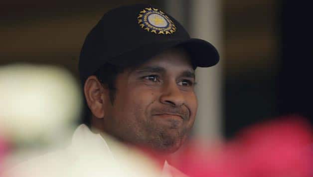 Sachin Tendulkar fans flock to New Delhi for fourth Test against Australia Sachin Tendulkar fans flock to New Delhi for fourth Test against Australia