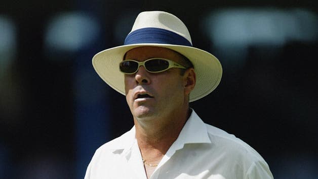 MS Dhoni is a serial offender of spirit of cricket: Daryl Harper MS Dhoni is a serial offender of spirit of cricket: Daryl Harper