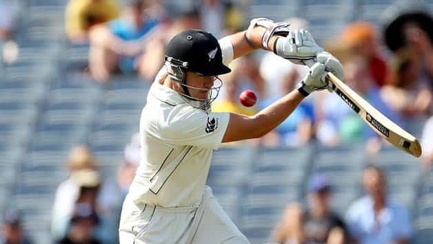 Peter Fulton, Kane Williamson guide New Zealand to 250/1 on Day 1 Peter Fulton, Kane Williamson guide New Zealand to 250/1 on Day 1