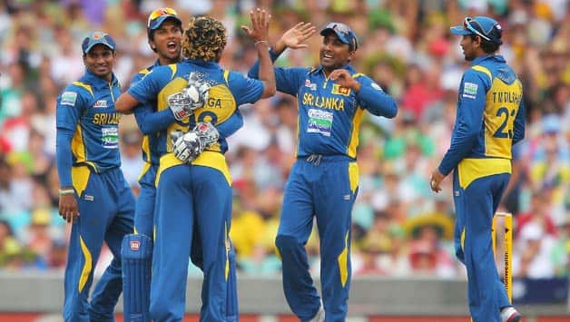 Sri Lanka win toss, elect to bowl against Bangladesh in 1st ODI Sri Lanka win toss, elect to bowl against Bangladesh in 1st ODI