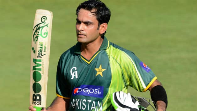 Mohammad Hafeez’s ton powers Pakistan to 266 against Ireland in 1st ODI Mohammad Hafeez’s ton powers Pakistan to 266 against Ireland in 1st ODI