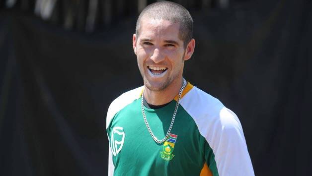 Wayne Parnell appears before Mumbai police to record statement Wayne Parnell appears before Mumbai police to record statement