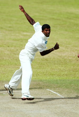 Kumar Dharmasena: The suave decision maker who bowled off-spin Kumar Dharmasena: The suave decision maker who bowled off-spin