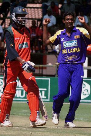 Zimbabwe bowled out for 35 against Sri Lanka; extras top-score with 7 Zimbabwe bowled out for 35 against Sri Lanka; extras top-score with 7
