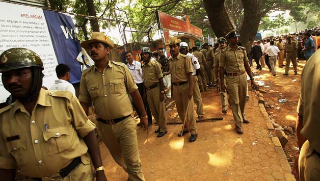 Bookies lose Rs 35,000 crore in IPL 2013 post spot-fixing crackdown Bookies lose Rs 35,000 crore in IPL 2013 post spot-fixing crackdown