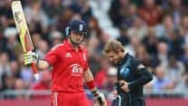 Ian Bell’s half-century and Jos Butler’s late surge helps England post 287/6 against New Zealand in 3rd ODI