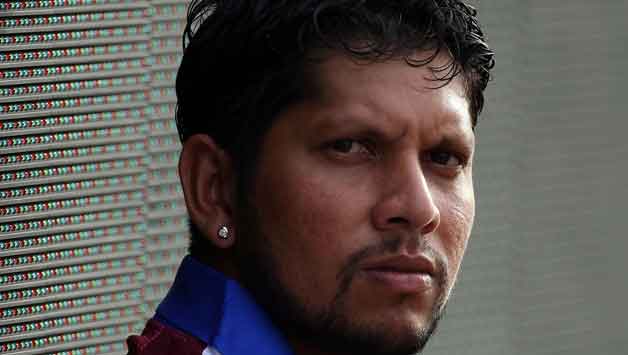 Ramnaresh Sarwan dropped from West Indies squad for tri-series involving India and Sri Lanka Ramnaresh Sarwan dropped from West Indies squad for tri-series involving India and Sri Lanka
