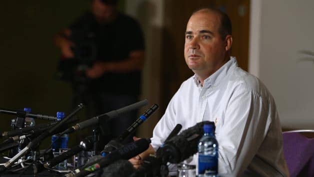 Sacked Mickey Arthur says he gave his 100 per cent to Australia Sacked Mickey Arthur says he gave his 100 per cent to Australia