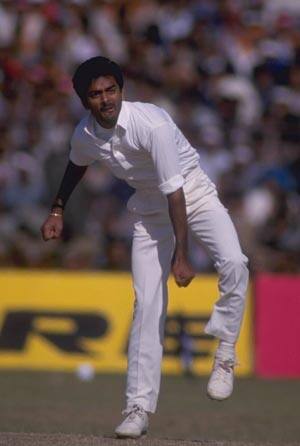 Venkatapathy Raju: The man who changed his fortunes by switching over from a right-arm off-spinner to a left-arm spinner! Venkatapathy Raju: The man who changed his fortunes by switching over from a right-arm off-spinner to a left-arm spinner!