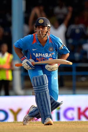 MS Dhoni rescues India yet another time, but for how long? MS Dhoni rescues India yet another time, but for how long?
