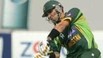 Misbah-ul-Haq, Ahmed Shehzad guide Pakistan to 260/6 against Zimbabwe in 3rd ODI