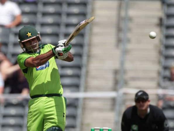 Hafeez, Afridi lead Pakistan to victory Hafeez, Afridi lead Pakistan to victory