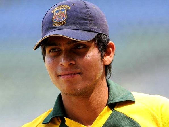Bishan Singh Bedi's praise meant a lot for me: Akshay Darekar Bishan Singh Bedi's praise meant a lot for me: Akshay Darekar