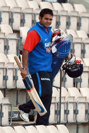 Gujarat's Parthiv Patel, Ravindra Jadeja shine in absence of seniors Gujarat's Parthiv Patel, Ravindra Jadeja shine in absence of seniors