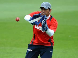 ICC World T20 2012: MS Dhoni admits India’s weak in bowling