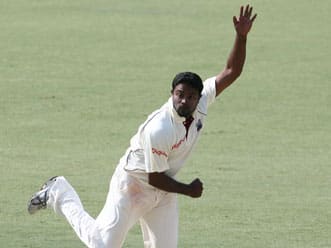 West Indies recall Narsingh Deonarine for Barbados Test against Australia