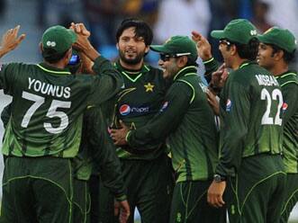 Resurgent Pakistan thrash Bangladesh by 50 runs